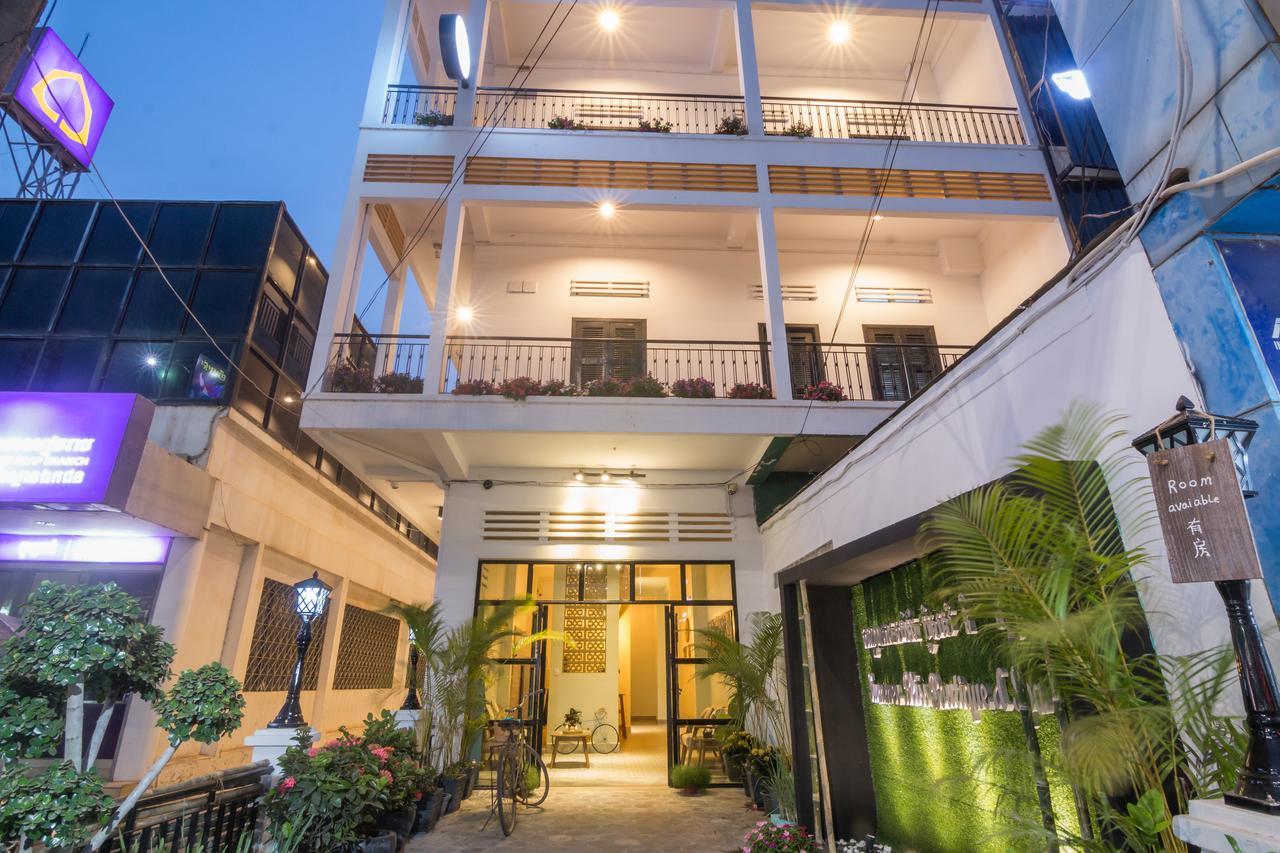 Summer Bliss Boutique Siem Reap Bagian luar foto